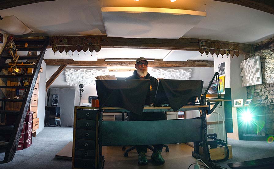 Studio Image